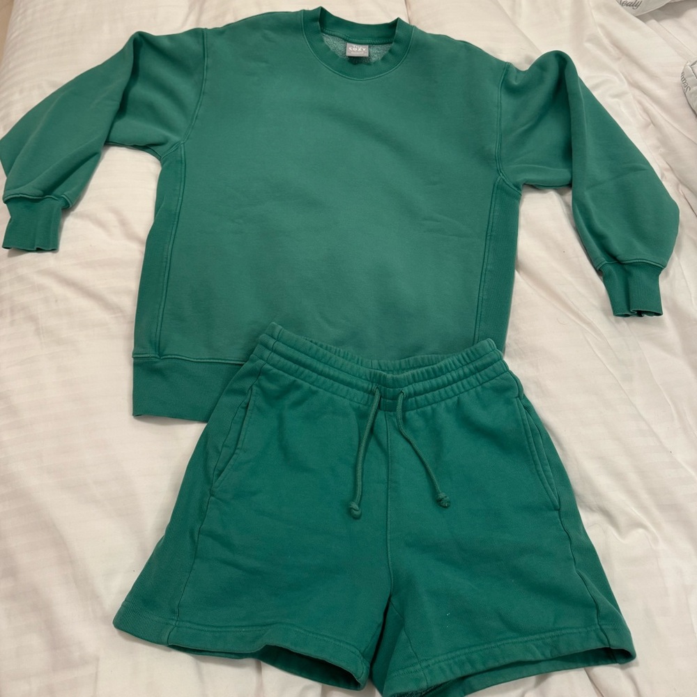 TNA Sweat set in green